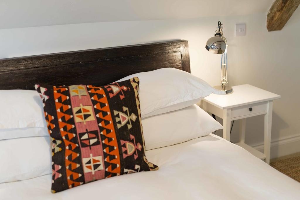 The Holford Arms Bed and Breakfast Tetbury Exterior foto