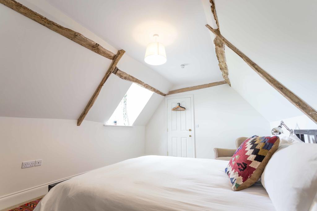 The Holford Arms Bed and Breakfast Tetbury Exterior foto