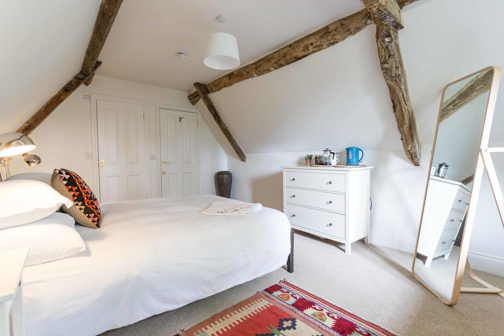 The Holford Arms Bed and Breakfast Tetbury Exterior foto